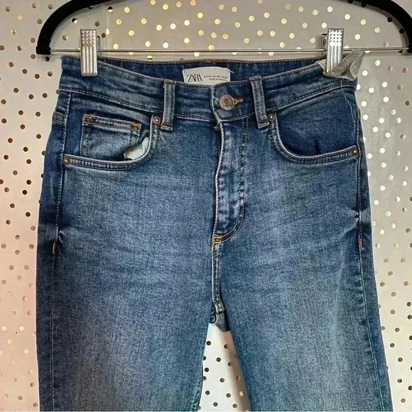 Zara Boot Leg Jeans - Picture 3 of 8